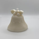 Mistletoe Bell Sojawachs-Kerze, perfekt für Weihnachtsdekoration mit Mistelzweig und ‘Merry Christmas’ Schriftzug.