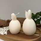 Unsere Bunny Breeze Easter Egg Kerzen sind in verschiedenen Düften erhältlich. Die Düfte haben einen angenehmen und beruhigenden Geruch. Sie sind perfekt für gemütliche Tage. In weiß.